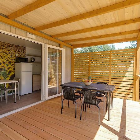 Adriamar Mobile Homes In Camping Park 우마그 외부 사진