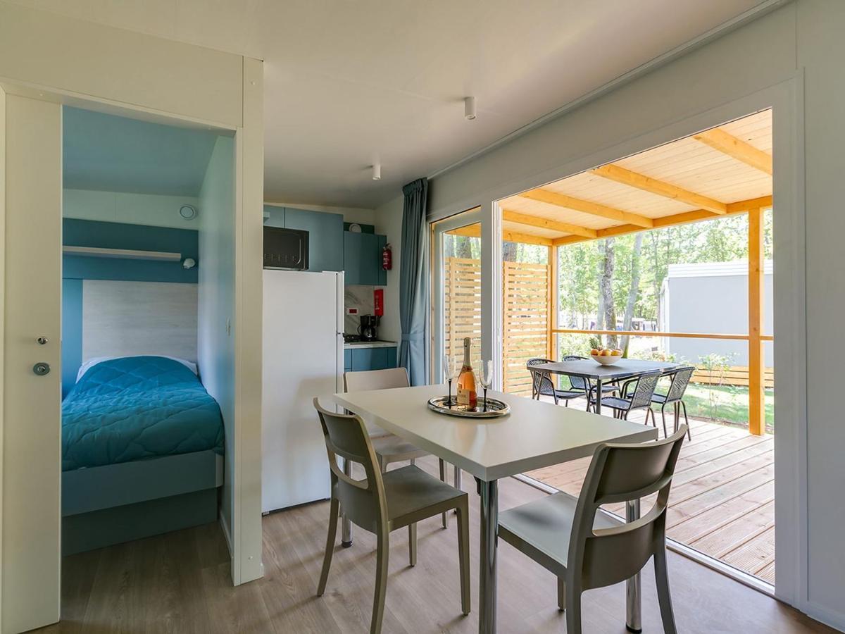 Adriamar Mobile Homes In Camping Park 우마그 외부 사진