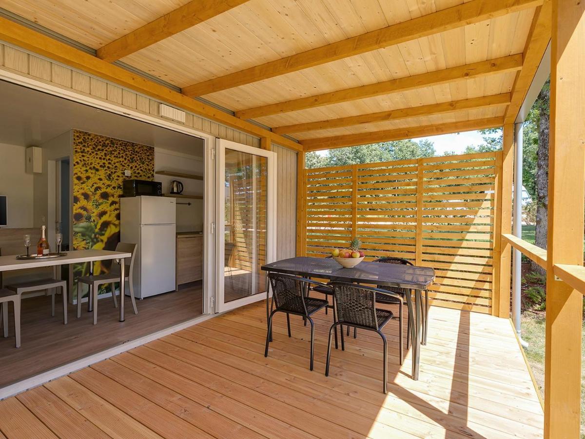 Adriamar Mobile Homes In Camping Park 우마그 외부 사진