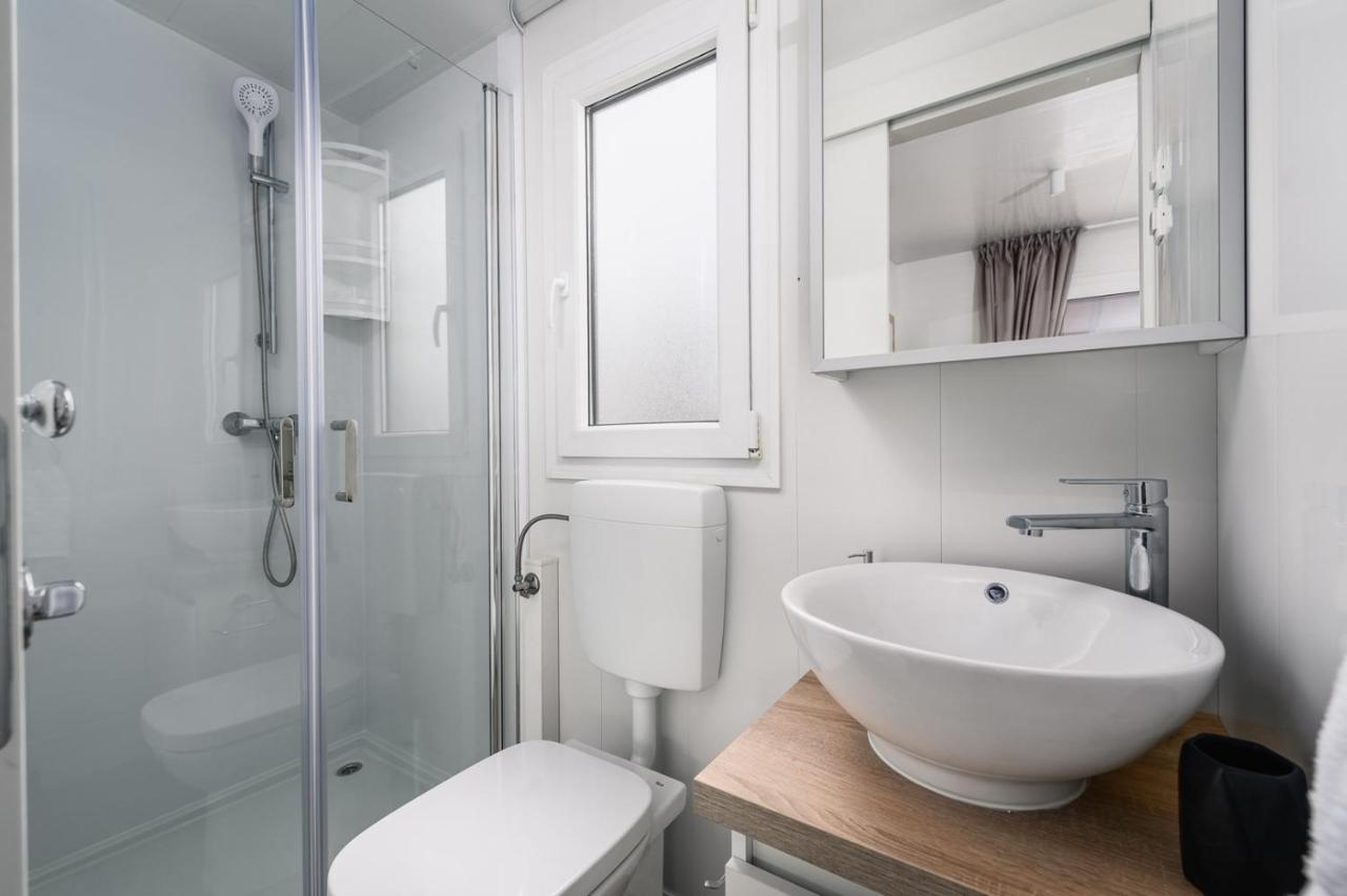 Adriamar Mobile Homes In Camping Park 우마그 외부 사진